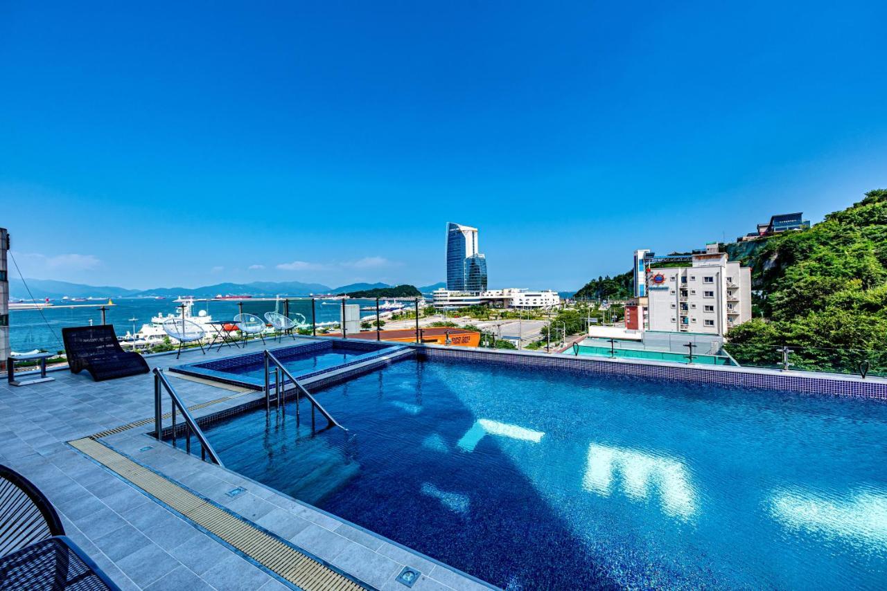 Hs Tourist Hotel Yeosu Exterior foto
