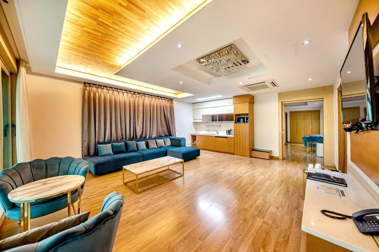 Hs Tourist Hotel Yeosu Exterior foto