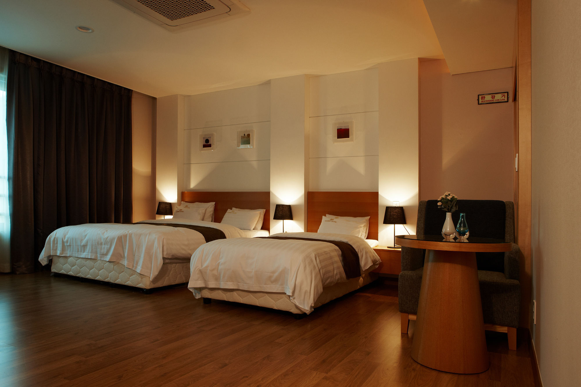 Hs Tourist Hotel Yeosu Exterior foto