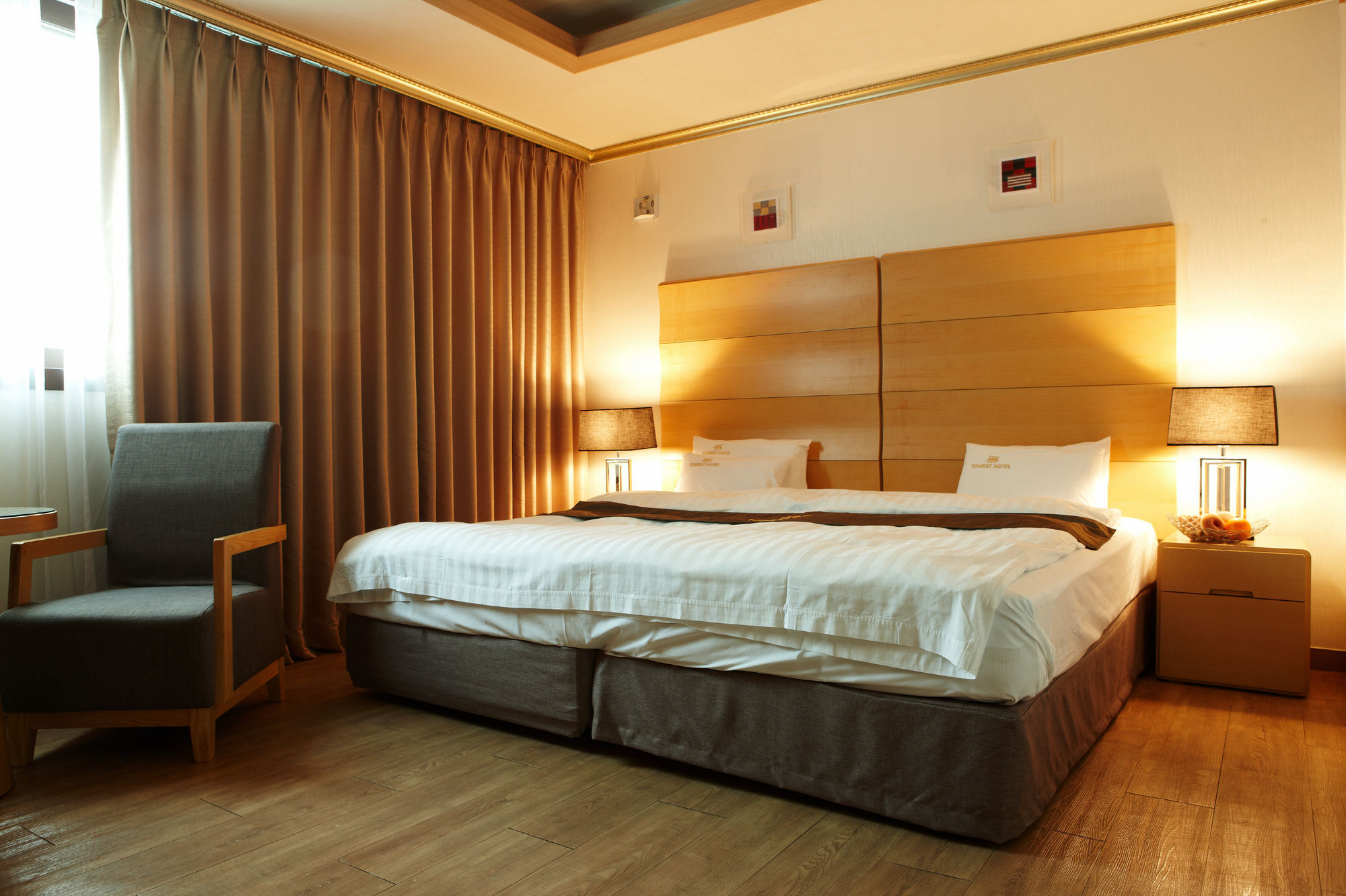 Hs Tourist Hotel Yeosu Exterior foto